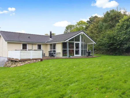 "Cara" - 200m from the Sea