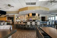 Radisson Hotel Grand Rapids Riverfront - Barer