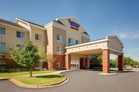 Fairfield Inn & Suites Detroit Metro Airport Romulus