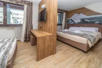 Hotel du Col Hotels near Via Lattea