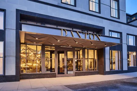 Daxton Hotel Birmingham, Curio Collection by Hilton