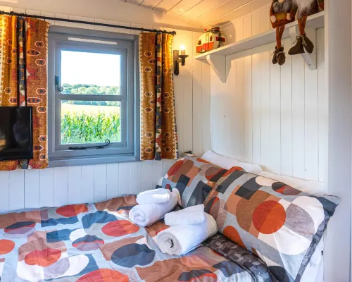 The Hideaway Hut - 1 Bed Shepherds Hut - Hereford Hotels in Westhide