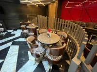 Morvee Hotels Alipore Kolkata Các khách sạn gần Đài tưởng niệm Shaheed