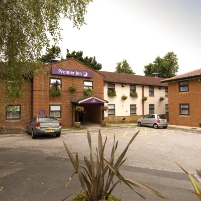 Premier Inn Nottingham South Отели рядом с достопримечательностью «Парк Хайфилдс»