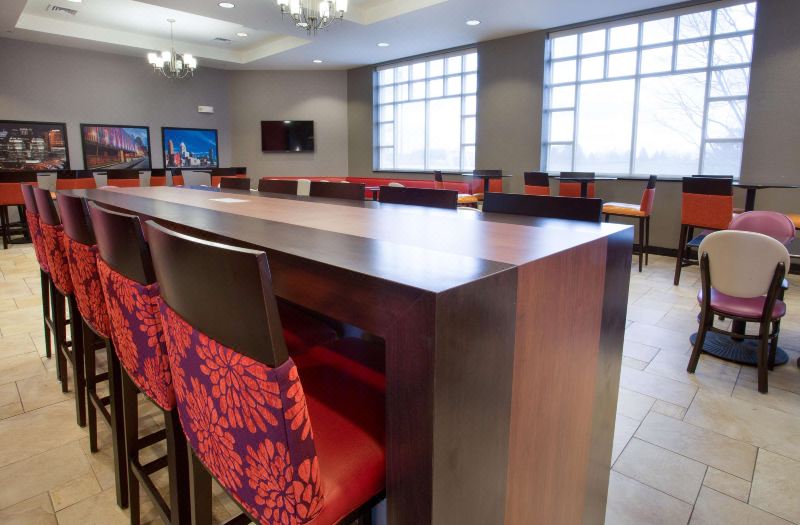 Drury Inn & Suites Cincinnati Sharonville photo 5