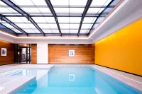 Best Western Premier Hotel de la Paix - Pools