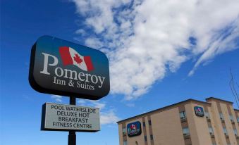 Pomeroy Inn and Suites Dawson Creek