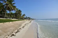 Kilifi Bay Beach Resort - Beach