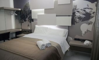 Lauria Luxury Room