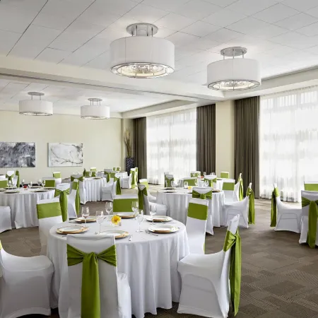 Four Points by Sheraton Kelowna Airport