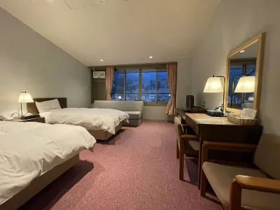 Hotel Shikinosato and Iyasinoyu