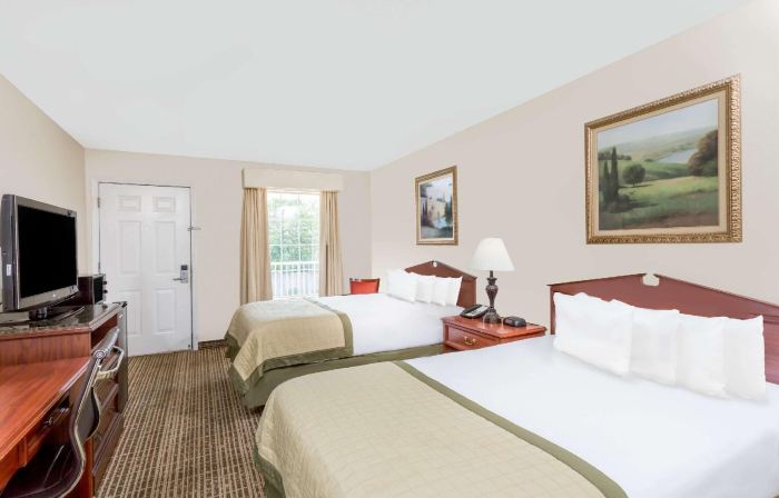 Baymont by Wyndham Eden