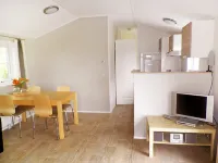 Den Oever Hotels in Den Oever