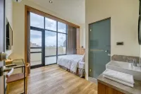 Hotel G