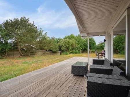 "Janna" - 75m from the Sea Отели в г. Калуннборг