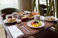 Hilton Pilar - breakfast