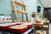 Azz Pamplona Norte - breakfast