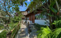 Taman Dolan Home & Resort Hotels in Bumiaji