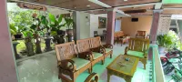 Komajaya Komaratih Hotel