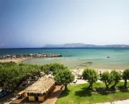Reina Apartments Hotels in Pirgos
