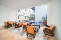 The Mangkoro Hotel by Sinergi Hotels in Banguntapan