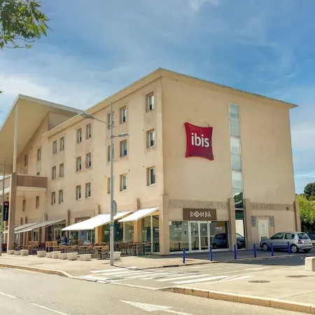Ibis Martigues
