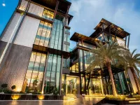 @T Boutique Hotel Отели рядом с достопримечательностью «Вагхор Бич»
