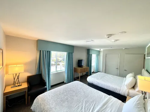 Red Roof PLUS+ & Suites Tampa Hotels in University