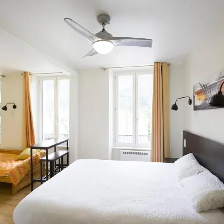 Logis Hotel & Restaurant le Carnot