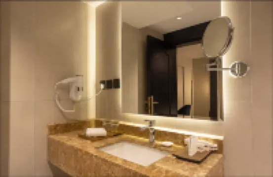 Skyline Hotel & Suite