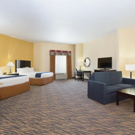 Holiday Inn Express & Suites DENVER NORTH - THORNTON by IHG