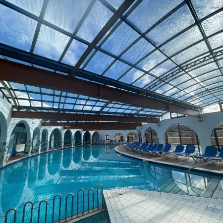 Paradise Bay Resort