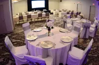 Embassy Suites by Hilton Cincinnati Northeast Blue Ash - breakfast