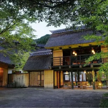 Kawaba Onsen Kayabuki No Gensen Yuyado Yutorian&Annex Yuzan