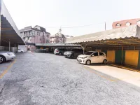Yongin 172st Hotel in zona Stazione Ferroviaria Jukjeon