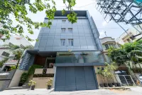 Tetrad Hotels - International Airport Road Hebbal Hotels near Hebbala Lake Park