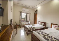 Lakeside Inn Ratanada