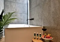 Wuzhen Courtyard Homestay