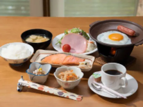 Spa Pension Mary King's Hotels in Tenei