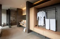 Canella Villa Hotels in Pagerwangi