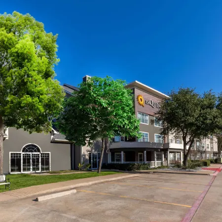 La Quinta Inn & Suites by Wyndham Rockwall