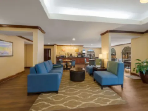 คอมฟอร์ตอินน์ ฟาแยตวิลล์ ไอ-95 โรงแรมในเฟย์เอตต์วิลล์