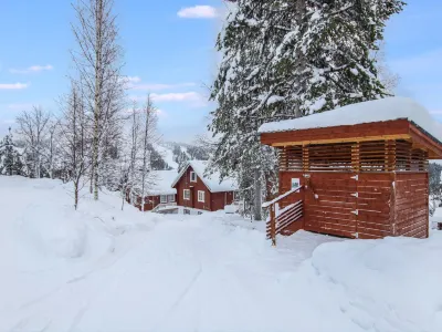 Aurinkoalppi 11a Paritalon yläkerta فنادق في 