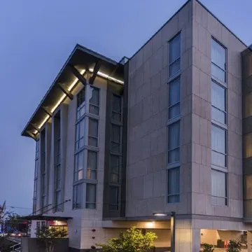 The Preston House and Hotel