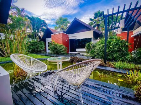 Aava Resort and Spa Отели в г. Кханом