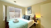 Boardwalk House by GoodLive Hotels near Eagle Stadium
