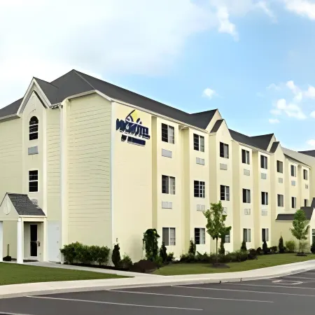 Microtel Inn & Suites by Wyndham Beckley East