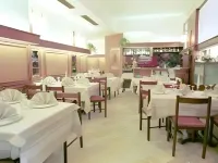 Hotel Italia City Center Hotels in Curtatone