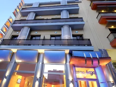 Argo Hotel Piraeus
