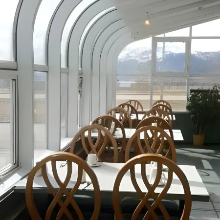 Alpine Lodge Motel & Restaurant